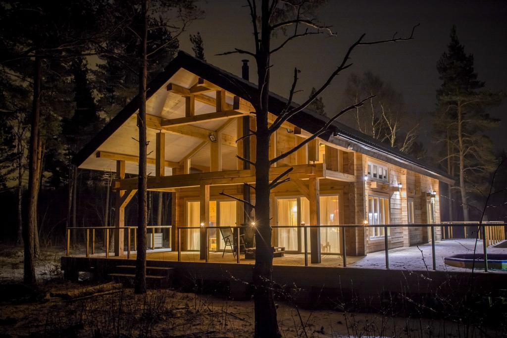 Hapsal Holiday Homes الغرفة الصورة
